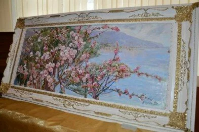 В Ялте прошла презентация «Выставки одной картины» легендарной Валентины Цветковой