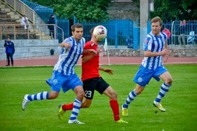 Ялтинский «Рубин» приглашает болельщиков на матч с керченским «Океаном»