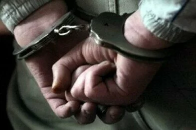 «По горячим следам» ялтинские полицейские задержали подозреваемого в совершении уличного грабежа