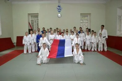 День Флага Российской Федерации в Гаспре прошло достойно и массово